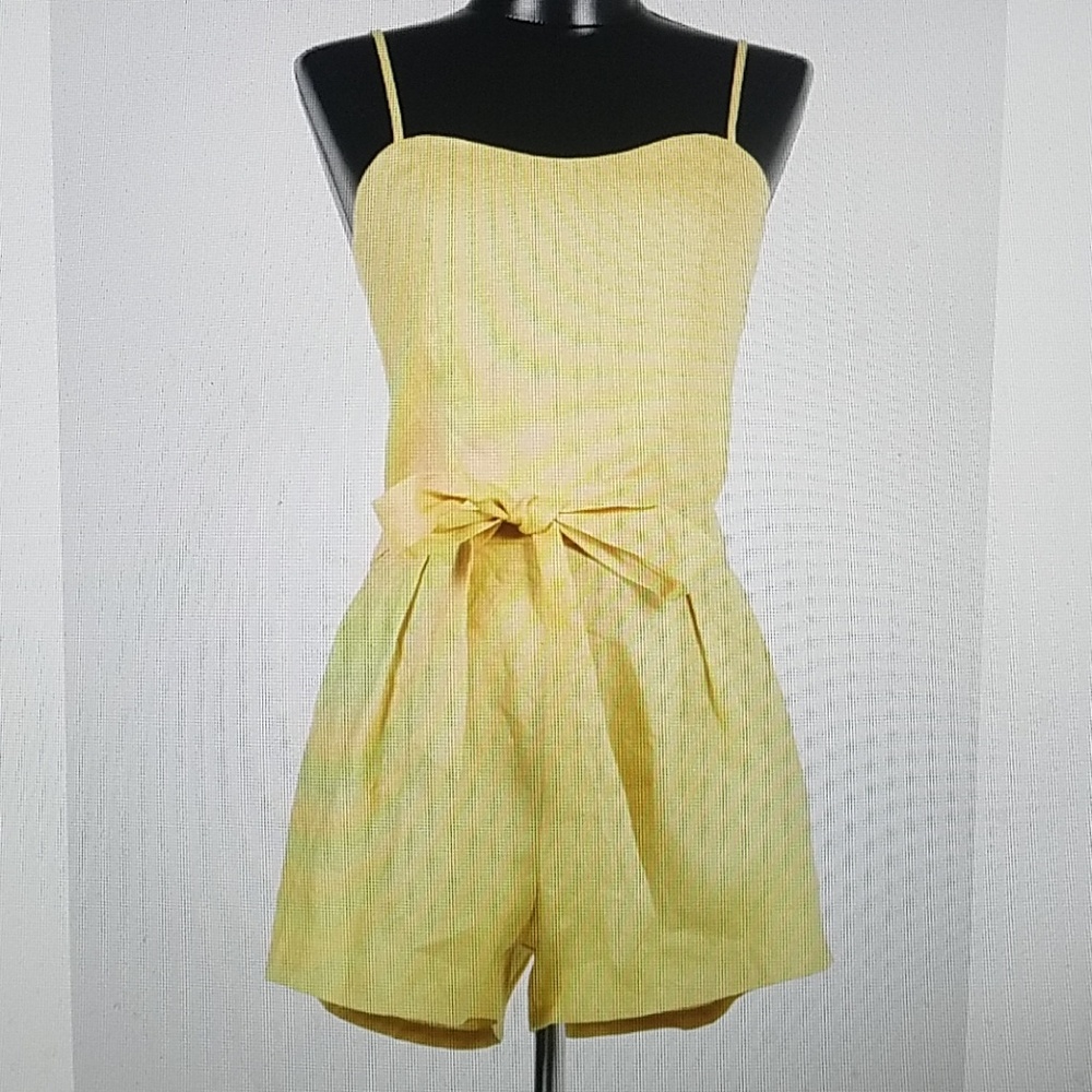 Linen mustard mini romper - Picture 7 of 7